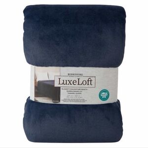 Berkshire Life Luxe Loft Blanket,  NWT